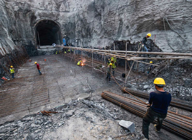 2018年3月29日黃家灣水利樞紐工程-導(dǎo)流洞施工現(xiàn)場。攝影 楊良強(qiáng) (6)_好圖看看.jpg